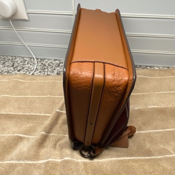 Coach Brown Leather Shoulder Bag - Picture 7 of 14